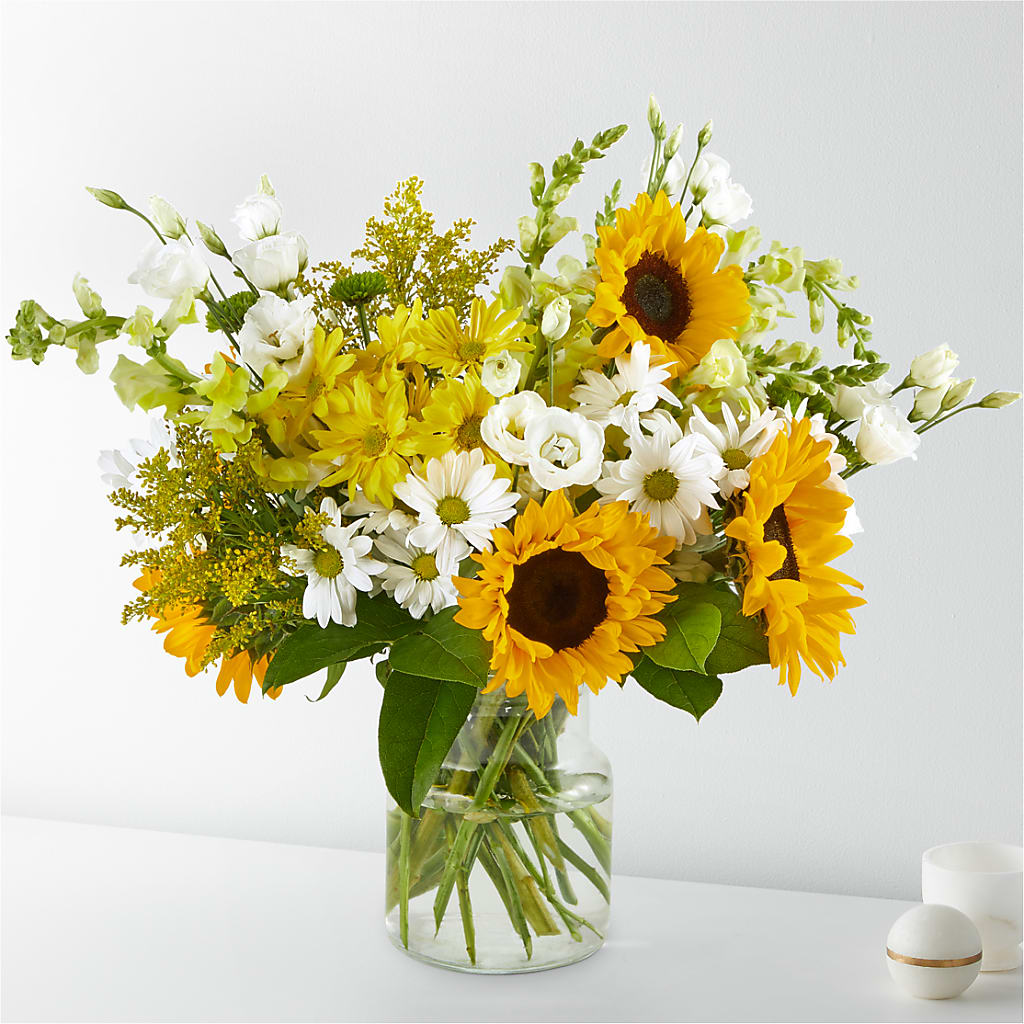 Hello Sunshine Bouquet – Wolf Luna Bloom Llc, Plant City FL