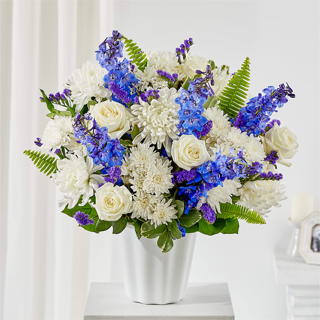 Hold Dear Tabletop Basket – Wolf Luna Bloom Llc, Plant City FL