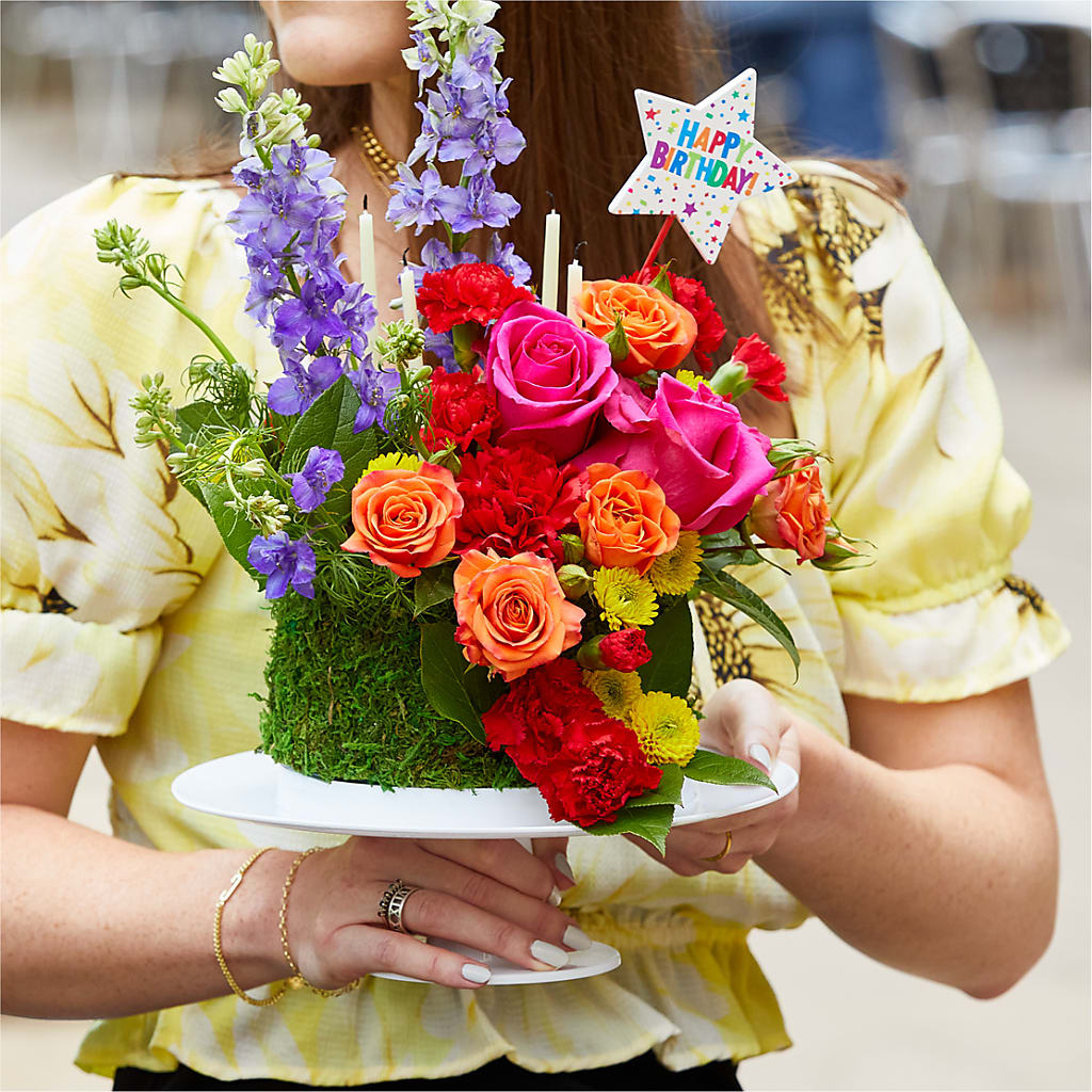 Best Year Yet Floral Cake – Wolf Luna Bloom Llc, Plant City FL