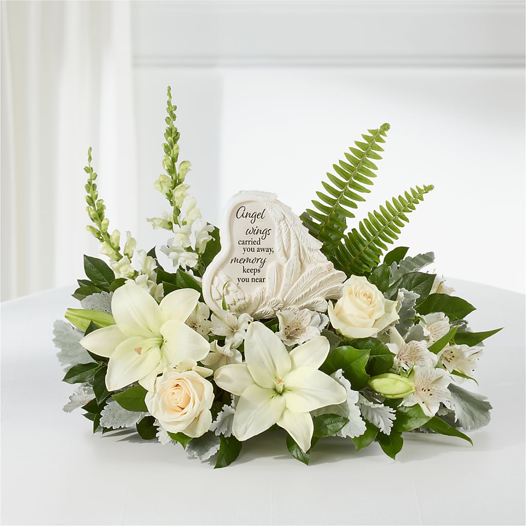 Holding You Close Arrangement –  Wolf Luna Bloom Llc, Plant City FL