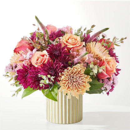 Berry Cobbler Bouquet with Ivory Vase –  Wolf Luna Bloom Llc, Plant City FL