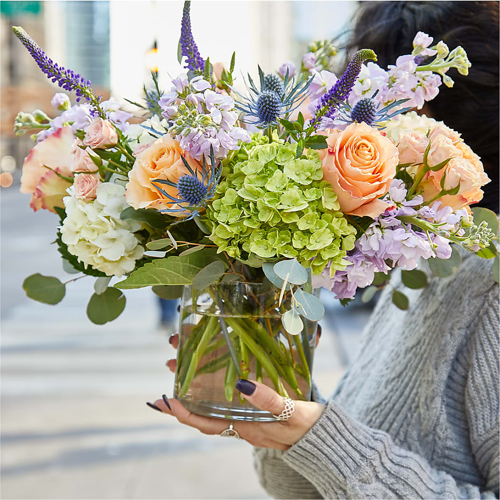 Porch Swing Bouquet –  Wolf Luna Bloom Llc, Plant City FL