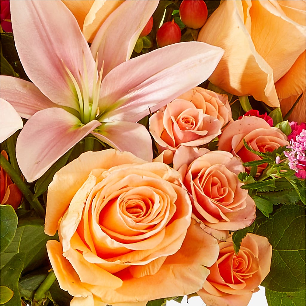Bisous Bouquet –  Wolf Luna Bloom Llc, Plant City FL